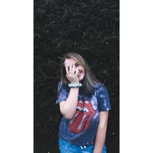 Meet your Posher, Livy